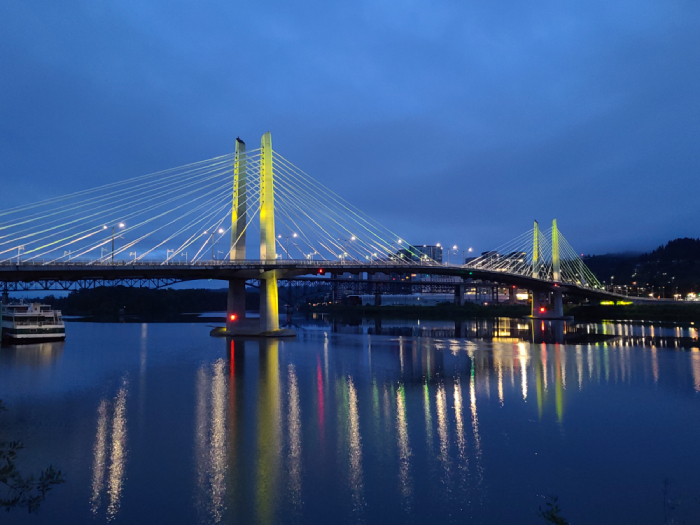 Tilikum Crossing Bridge