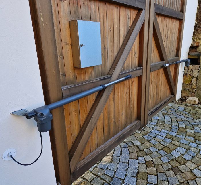 Home in Oregon City OR hires All About Garage Doors for an automatic gate installation